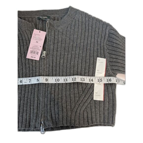 Women's Wild Fable Dark Gray Sweater Size XS NWT - Picture 5 of 6